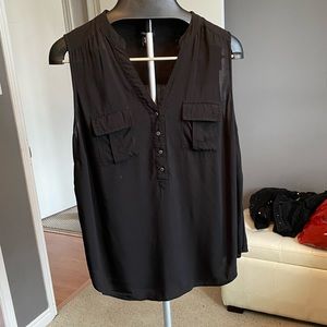 Black sleeveless top